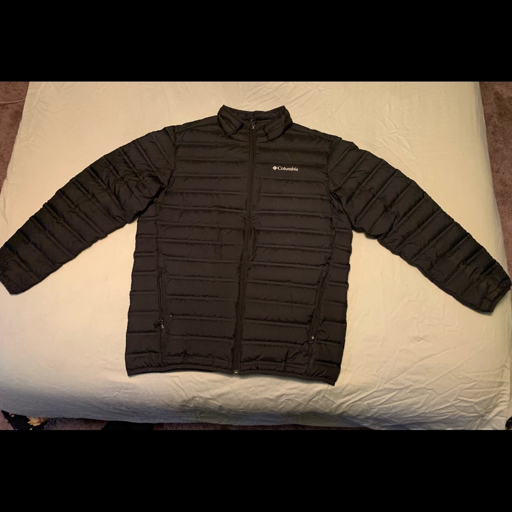 Mens Columbia Powder Lite Jacket.